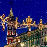 Праздничные украшения на Невском пр. :: Виктор Орехов