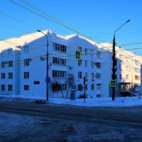 Чебоксары. Дом по ул. Ленинградской 26. :: Пётр Чернега Чебоксары. Дом по ул. Ленинградской 26. :: Пётр Чернега