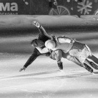 Двукратные чемпионы мира Албена Денкова и Максим Ставиский. :: Виктор Евстратов