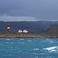 Маяк перед грозой :: В.И 