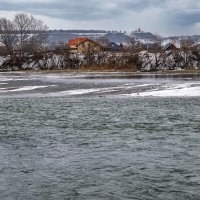 Река Кубань, на противоположном берегу Старая Станица :: Игорь Сикорский