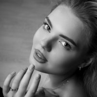 Неземной взгляд :: Натали Ридель