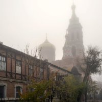 Осений туман. Казанский собор :: Владимир Жуков