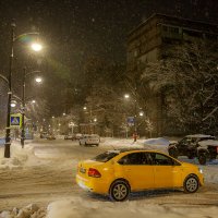 Снегопад в городе :: Алексей Трифонов