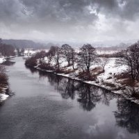 ... хмурый, холодный пейзаж, река Упа, Тульская область ... :: Дмитрий Сундеев ... хмурый, холодный пейзаж, река Упа, Тульская область ... :: Дмитрий Сундеев