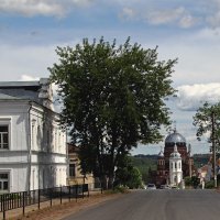 На улицах Уржума.  Кировская область :: MILAV V