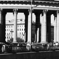 Колоннада Казанского собора :: Виктор Никитенко