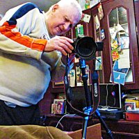 Январь..За окном-мороз! Поснимаю-ка себя дома! :: Владимир Январь..За окном-мороз! Поснимаю-ка себя дома! :: Владимир