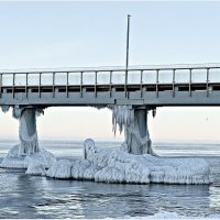 Зеленоградск, обледенение пирса. :: Валерия Комова