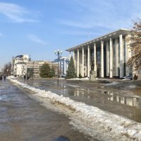 Улица Красная 10. Краснодар. Здание Краевого суда. :: Alexey YakovLev