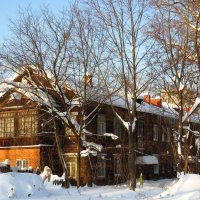 Старенький дом :: Андрей Снегерёв