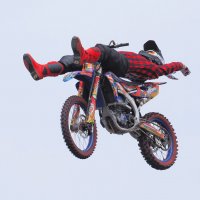 Так выглядит "отдых" в мотофристайле. :: Евгений Седов