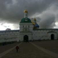 Успенские ворота Троице-Сергиевой лавры :: fogmeadowww m