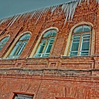 Осторожно- сосульки! :: Vladimir Semenchukov