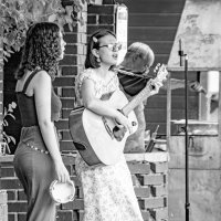 Уличная фотография. :: Владимир Мигонькин