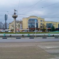 Кольцо на центальном  рынке :: Валентин Семчишин