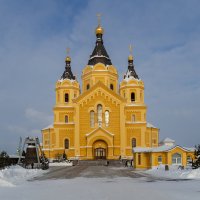 Собор Александра Невского на Стрелке в Нижнем Новгороде :: Александр Синдерёв