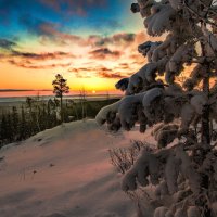 Зимний восход :: Vladimbormotov 