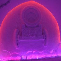 Царь-пушка в снежной пещере :: Ольга 