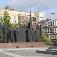 СЛАВА ЗАЩИТНИКАМ ОТЕЧЕСТВА! :: Елена Даньшина