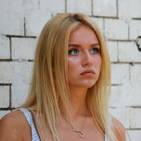 Уличный портрет :: Владимир59 