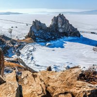 Ольхон, скала Шаманка :: Виктор Садырин