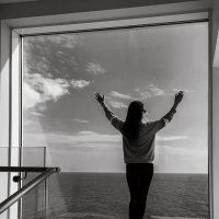 к небесам... :: Ron Nessi