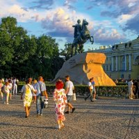 Всегда людно :: Сергей Карачин