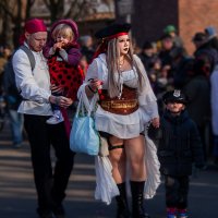 Семья на карнавале :: Valziwa 