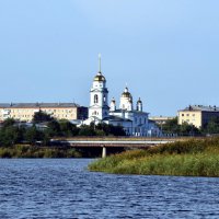 Вид с реки :: Дарья Шуклина