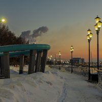 Утром на набережной :: Виктор Иванович Чернюк Утром на набережной :: Виктор Иванович Чернюк