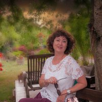 Вероника с мягкой игрушкой котика :: Valziwa 