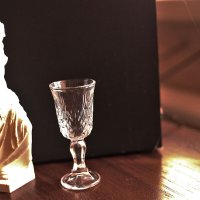 Разбитая рюмка!...) :: Юрий Гайворонскiий