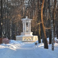 Фонтан в снегах :: Татьяна Машошина