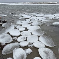 Ледяные блиеы. :: Валерия Комова