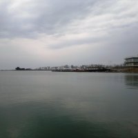 Керчь. Керченская бухта весной. :: Пётр Чернега