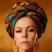 Женский портрет :: Наталья Музычук