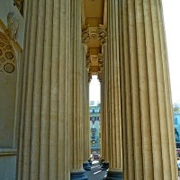 ПИТЕР, прекрасная колоннада. :: Виктор Осипчук