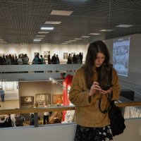 На выставке в музее искусств им. Крамского :: Татьяна Машошина