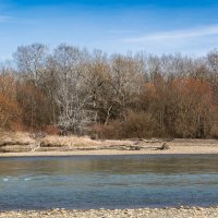 Реку Кубань в марте :: Игорь Сикорский
