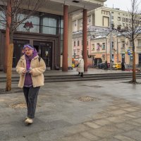 Городская Зарисовка :: юрий поляков