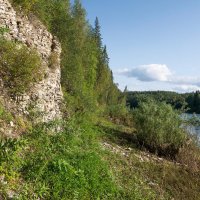 Скальные выходы древнего Тиманского кряжа на реке Ухта. Республика Коми :: Николай Зиновьев