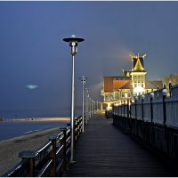 Утро.Отель и ресторан Гранд Монополь. :: Валерия Комова