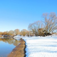 Снежный берег :: Андрей Снегерёв