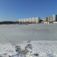 Март в городе :: Андрей Лукьянов