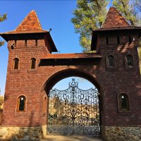 Ворота в крепость! :: Надежда 