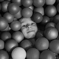 Детство — это когда счастье не нужно искать :: Анастасия 