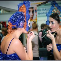 Сама себе и стилист и визажист. :: Александр Дмитриев