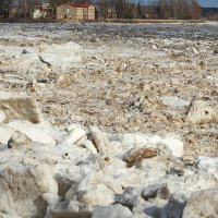 весна.ледоход :: ИННА ПОРОХОВА