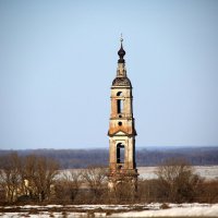 Колокольня села Поречье-Рыбное :: Юрий Моченов Колокольня села Поречье-Рыбное :: Юрий Моченов